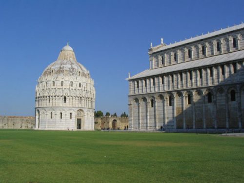Battistero von San Giovanni und die Kathedrale von Pisa