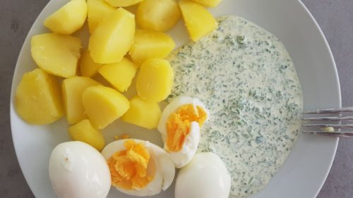 Frankfurter Gri Soß mit Kartoffeln und Ei
