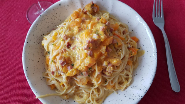 Spaghetti Kürbis-Carbonara - eher so „mäh“